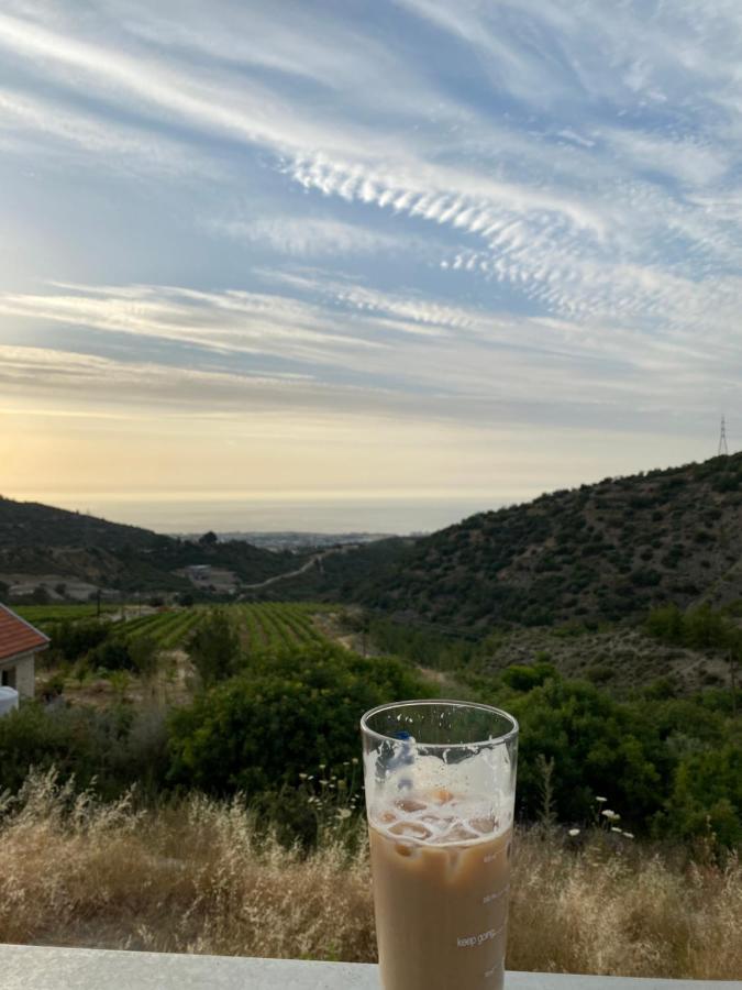 Chardonnay Guest Studio Rooms With Great View For Nature Lovers Kyrenia  Extérieur photo